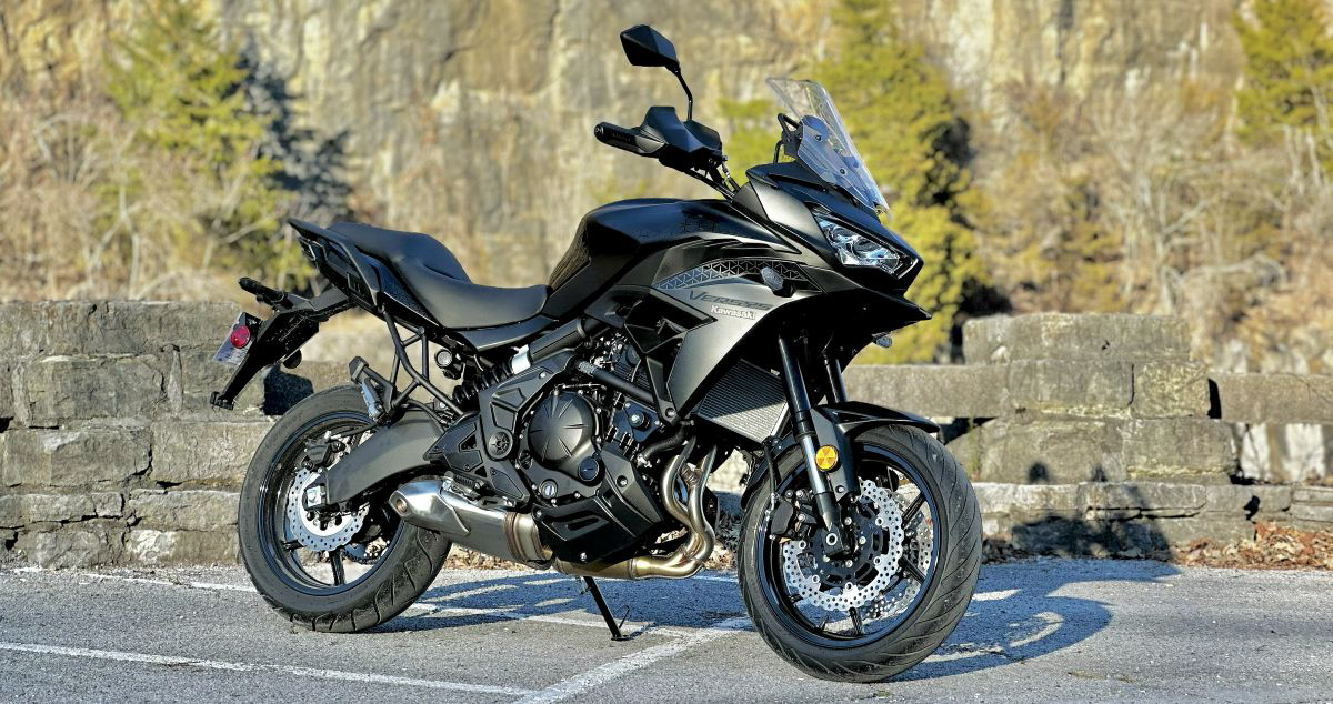 Brand new Kawasaki Versys 650 before it was turned into the Battle Bike